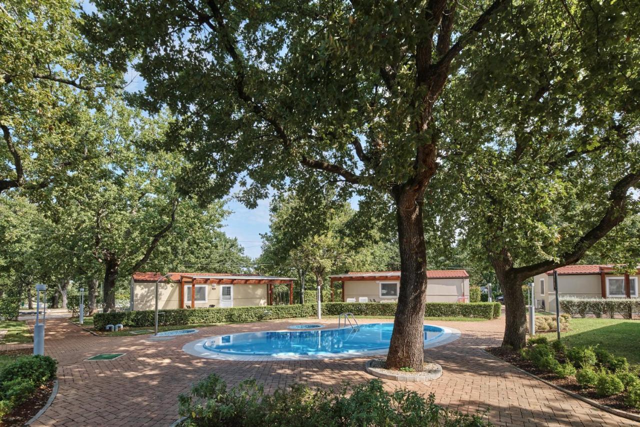 Camping Ulika Mobile Homes - Naturist Цервар-Порат Экстерьер фото
